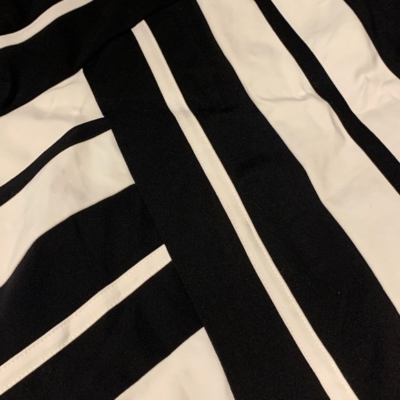 White House Black Market Pencil Skirt - Picture 2 of 8